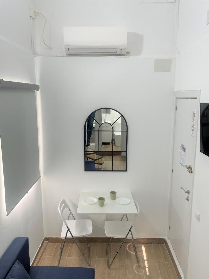 Comodo Y Acogedor Apartamento En Chueca, Gran Via Con Aire Acondicionado Y Calefaccion Madrid Luaran gambar