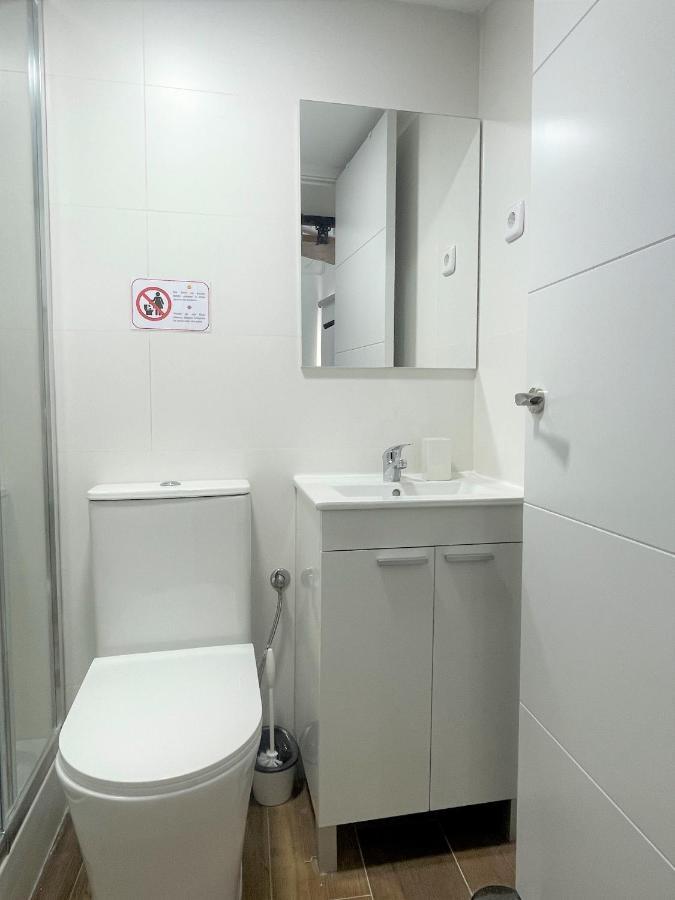 Comodo Y Acogedor Apartamento En Chueca, Gran Via Con Aire Acondicionado Y Calefaccion Madrid Luaran gambar